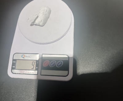 Imagem da notícia Jovem de 18 anos é levado para delegacia por porte ilegal de droga após ser revistado pela PM em Sonora